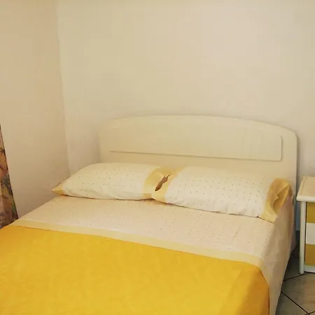 Pensión Kristallia 3*